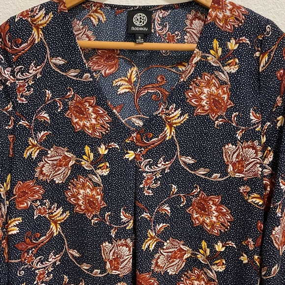 Bobeau Floral Blouse with Navy and Rust Accents - Picture 1 of 8